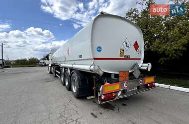Тягач Mercedes-Benz Actros 2014 в 