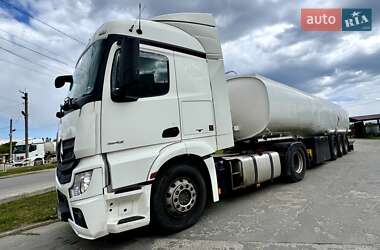 Бензовоз Mercedes-Benz Actros 2014 в 
