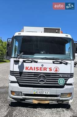 Вантажний фургон Mercedes-Benz Actros 2003 в Ужгороді