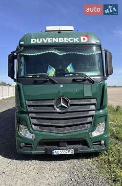 Тентований Mercedes-Benz Actros 2016 в Луцьку
