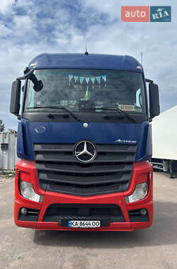 Тягач Mercedes-Benz Actros 2017 в Києві