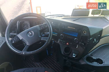 Тягач Mercedes-Benz Actros 2017 в  фото 15 Тягач Mercedes-Benz Actros 2017 в