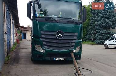 Тягач Mercedes-Benz Actros 2013 в Киеве