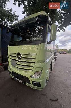 Тягач Mercedes-Benz Actros 2012 в Києві