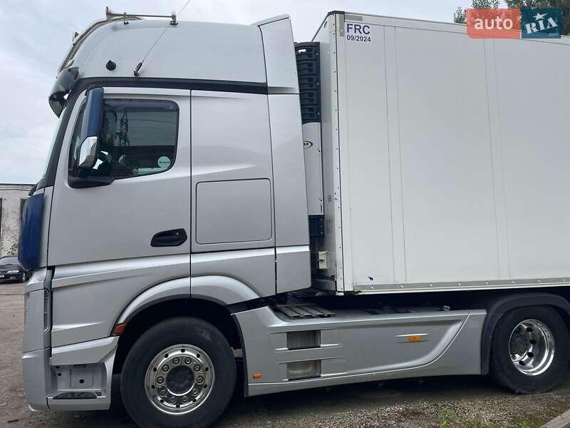 Тягач Mercedes-Benz Actros 2016 в Києві фото 2 Тягач Mercedes-Benz Actros 2016 в Києві
