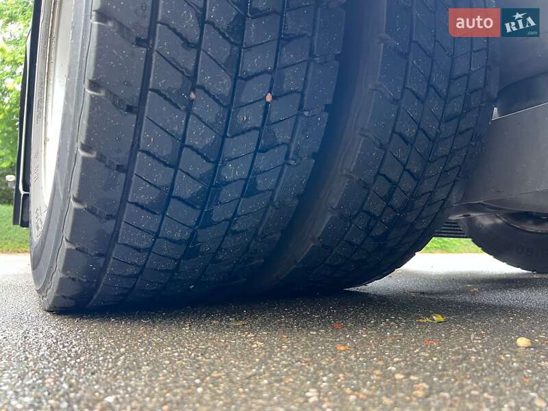 Контейнеровоз Mercedes-Benz Actros 2021 в Чернівцях