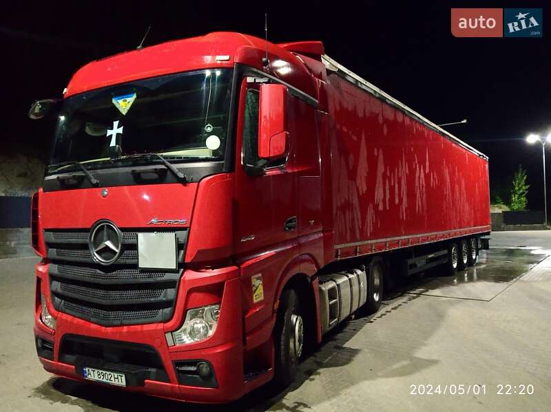 Тягач Mercedes-Benz Actros 2015 в Ивано-Франковске