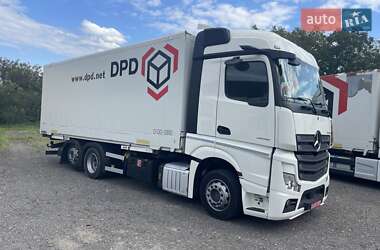 Контейнеровоз Mercedes-Benz Actros 2021 в Черновцах
