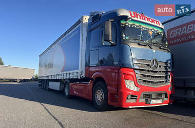 Тентований Mercedes-Benz Actros 2013 в Ковелі