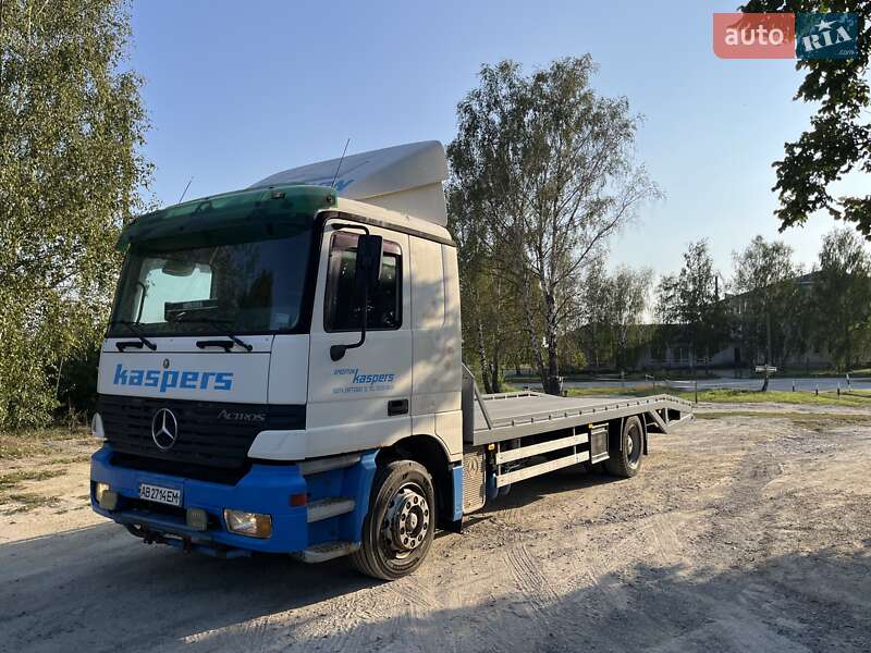 Эвакуатор Mercedes-Benz Actros 2001 в 