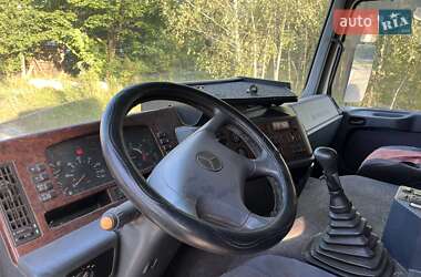 Эвакуатор Mercedes-Benz Actros 2001 в 