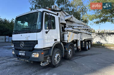 Бетононасос Mercedes-Benz Actros 2006 в Киеве