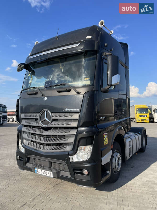 Тягач Mercedes-Benz Actros 2016 в Луцке