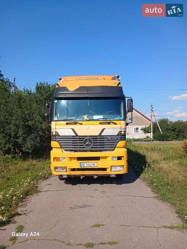 Mercedes-Benz Actros 2000