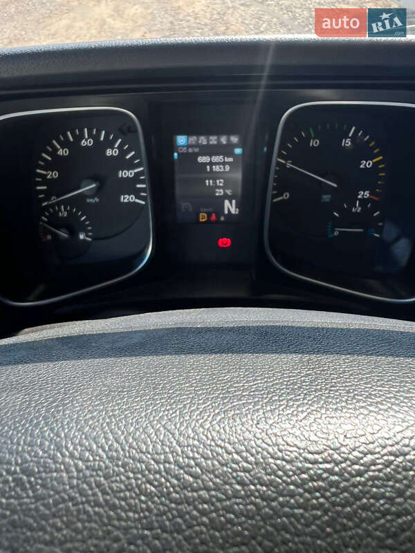 Бензовоз Mercedes-Benz Actros 2014 в Чернівцях