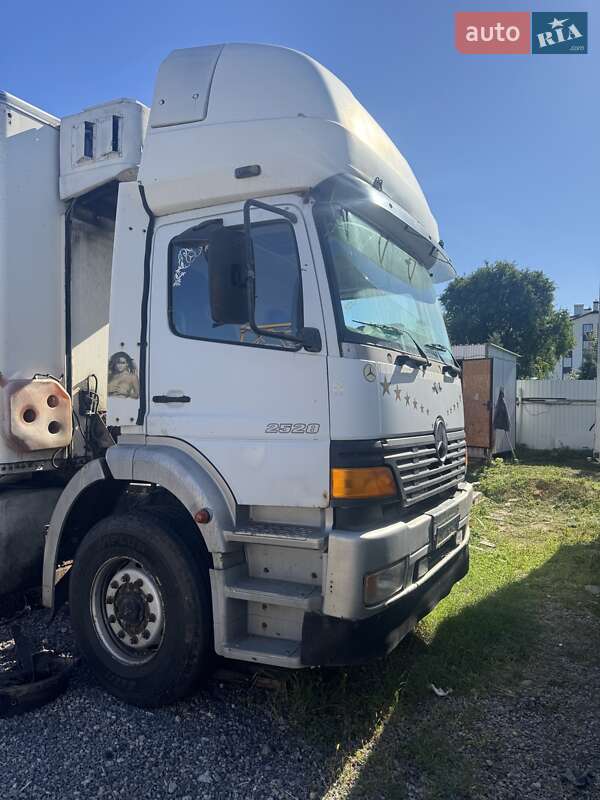 Mercedes-Benz Actros 1999