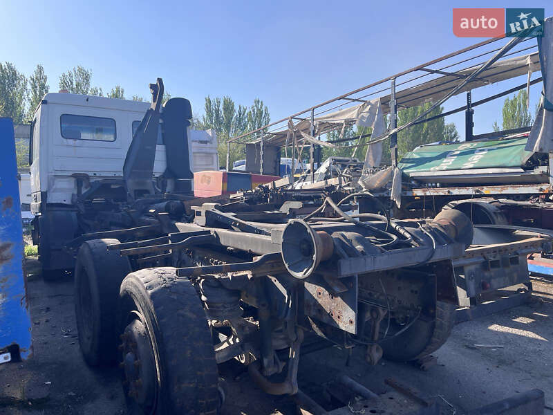 Контейнерный погрузчик Mercedes-Benz Actros 2005 в Буче