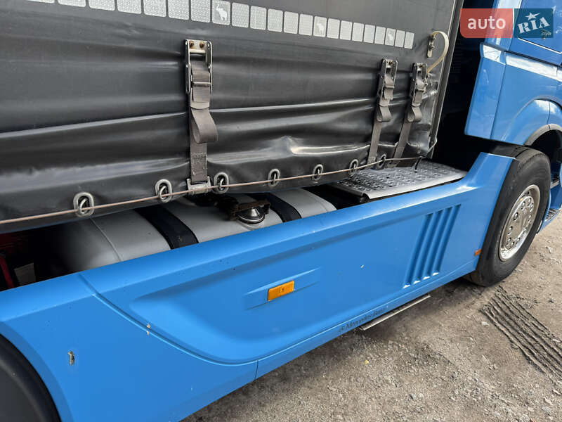 Тягач Mercedes-Benz Actros 2015 в Києві