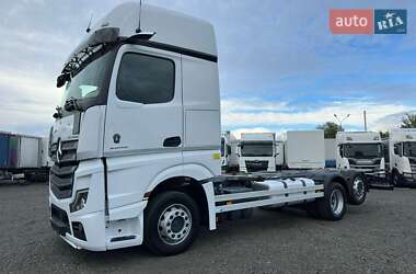Контейнеровоз Mercedes-Benz Actros 2020 в Луцьку