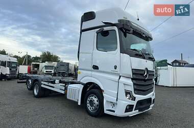Контейнеровоз Mercedes-Benz Actros 2020 в Луцке