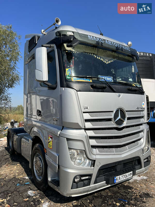 Mercedes-Benz Actros 2011 Mercedes-Benz Actros 2011