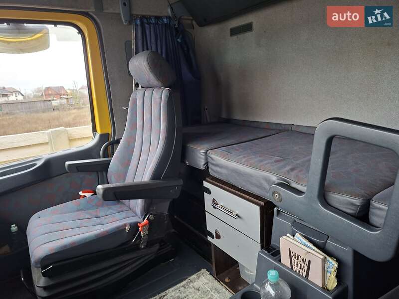 Тентованый Mercedes-Benz Actros 2000 в Березному