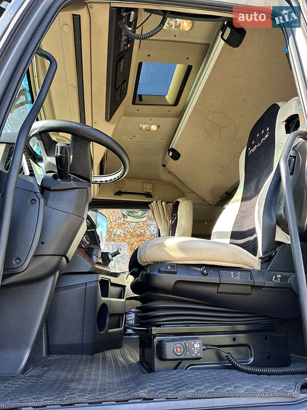 Тягач Mercedes-Benz Actros 2011 в Коломые фото 19 Тягач Mercedes-Benz Actros 2011 в Коломые