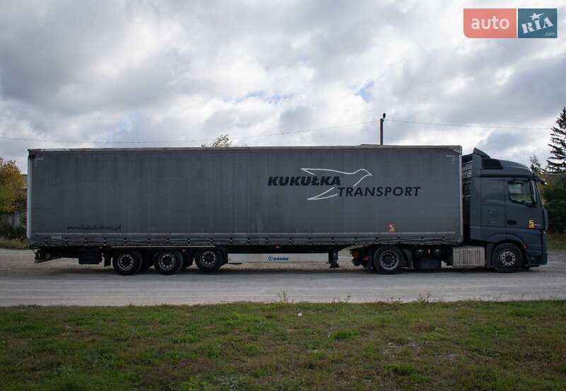 Тягач Mercedes-Benz Actros 2013 в Львове