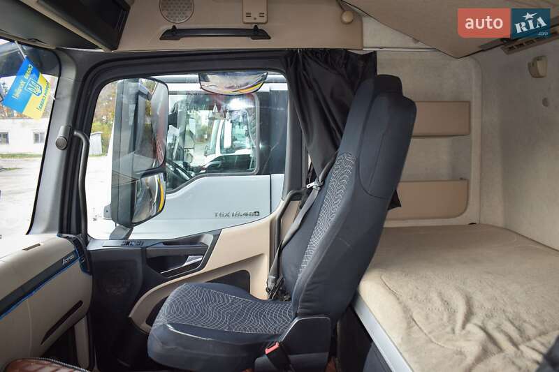 Тягач Mercedes-Benz Actros 2013 в Львове