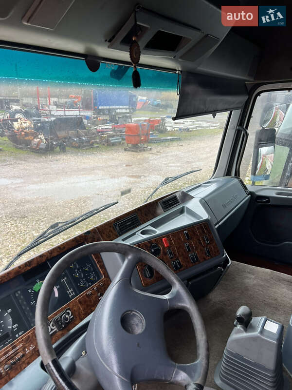 Евакуатор Mercedes-Benz Actros 1998 в Чернівцях фото 13 Евакуатор Mercedes-Benz Actros 1998 в Чернівцях