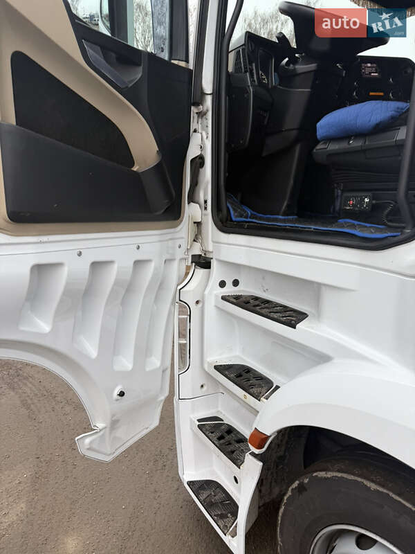 Тягач Mercedes-Benz Actros 2016 в Луцке