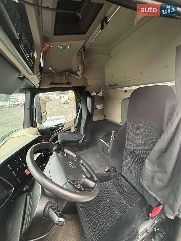 Бензовоз Mercedes-Benz Actros 2013 в Луцьку фото 8 Бензовоз Mercedes-Benz Actros 2013 в Луцьку