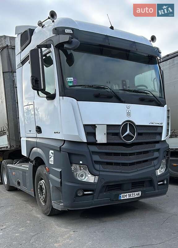 Mercedes-Benz Actros 2014 Mercedes-Benz Actros 2014