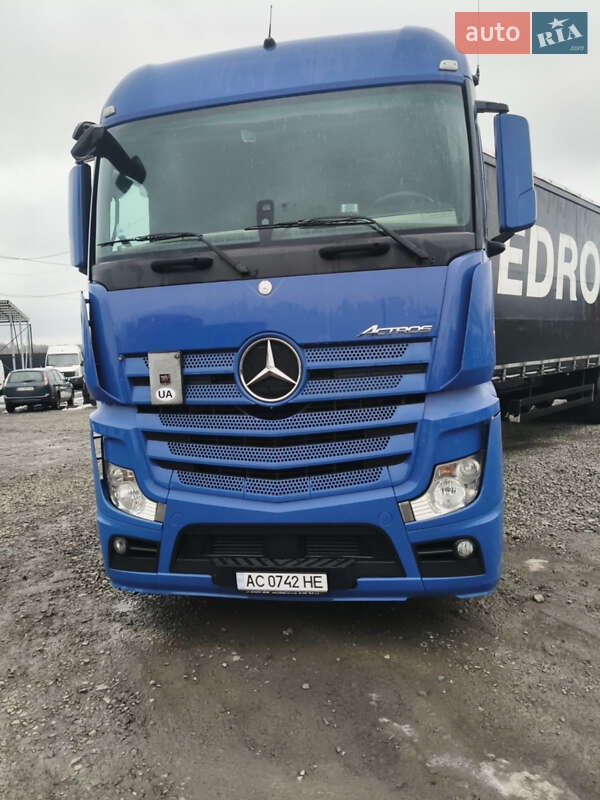 Тягач Mercedes-Benz Actros 2014 в Луцке