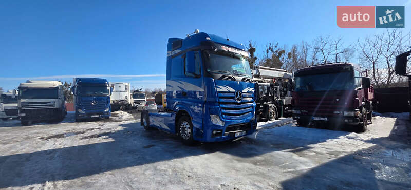 Mercedes-Benz Actros 2015