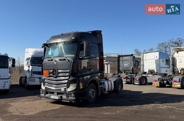 Тягач Mercedes-Benz Actros 2012 в Киеве
