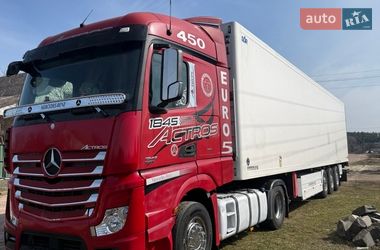 Тягач Mercedes-Benz Actros 2012 в Радомишлі