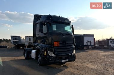 Тягач Mercedes-Benz Actros 2012 в Киеве