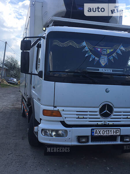 Mercedes-Benz Atego 1018
