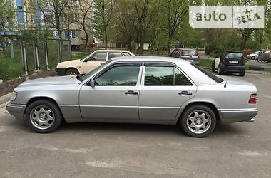 Седан Mercedes-Benz Atego 1994 в Киеве