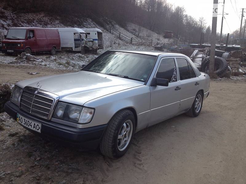 Седан Mercedes-Benz Atego 1988 в Тячеві