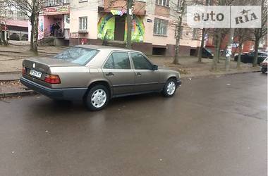 Седан Mercedes-Benz Atego 1989 в Ровно