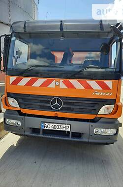 Прибиральна машина Mercedes-Benz Atego 2009 в Нововолинську