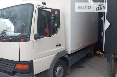 Вантажний фургон Mercedes-Benz Atego 2000 в Полтаві