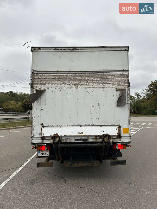Вантажний фургон Mercedes-Benz Atego 2006 в Києві
