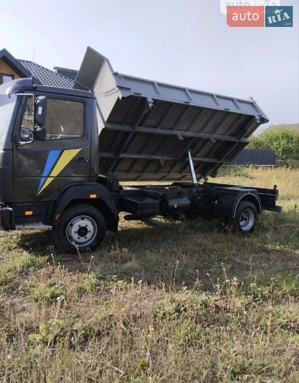 Самоскид Mercedes-Benz Atego 1995 в Гайсину