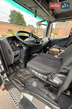 Тентований Mercedes-Benz Atego 2011 в 