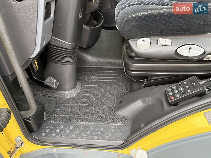 Вантажний фургон Mercedes-Benz Atego 2013 в Бучачі