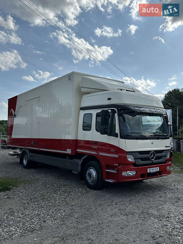 Грузовой фургон Mercedes-Benz Atego 2012 в 