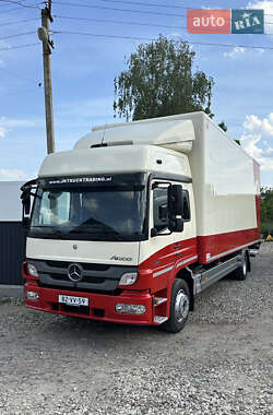 Грузовой фургон Mercedes-Benz Atego 2012 в 